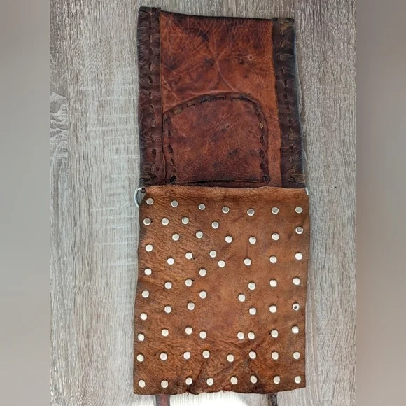 Vintage Collectible 1800s Moroccan Berber Leather Water Seller Bag Purse W Coins - Picture 11 of 13